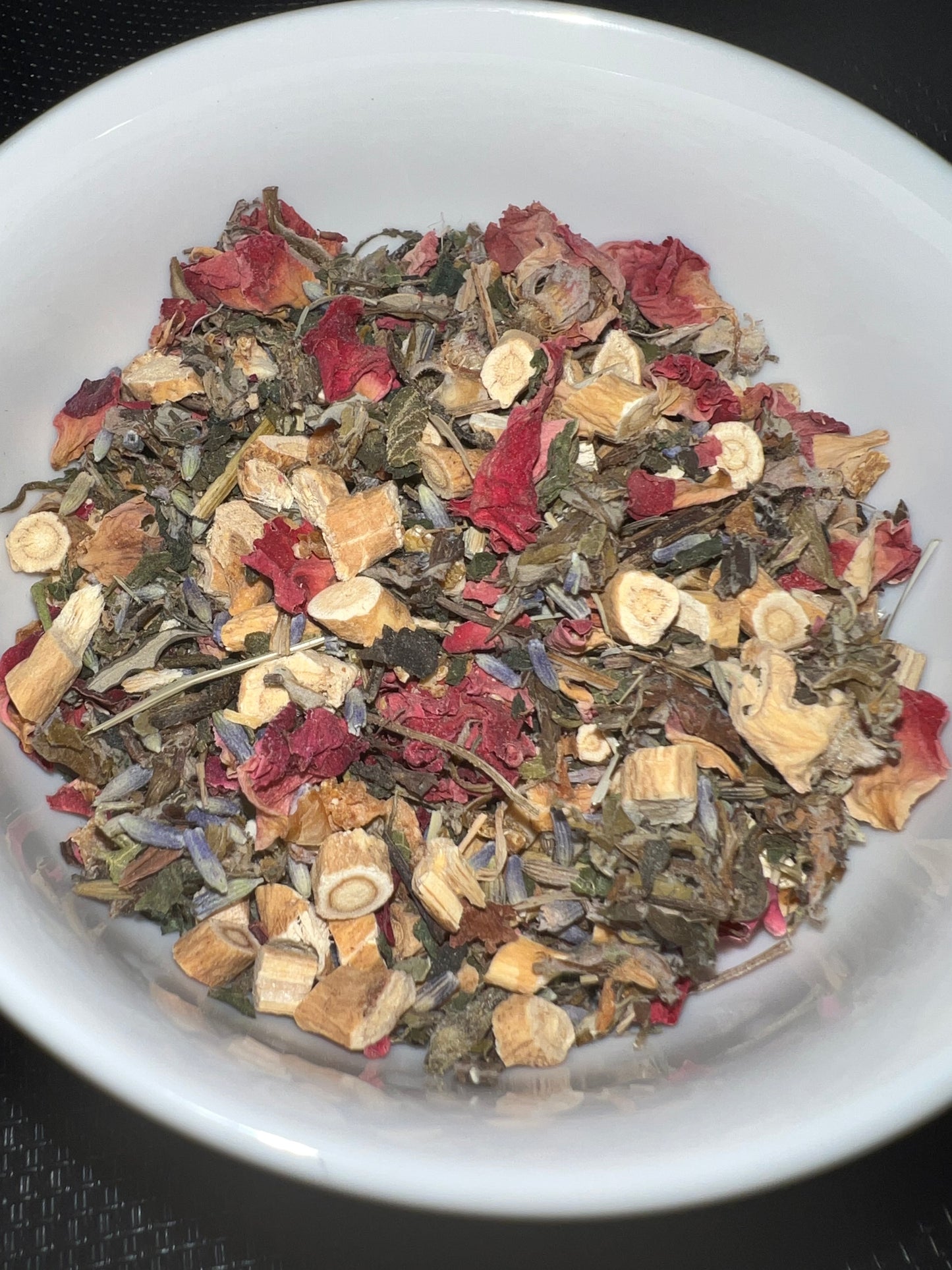Feminine Flow- Hemostatic Herbs